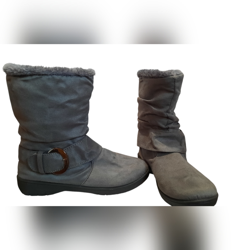 Sag Harbor Gray Winter Boots size 6